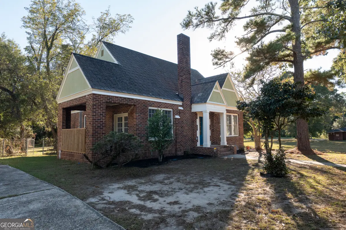 622 W Whitney Avenue, Albany, GA 31701 - Image #1