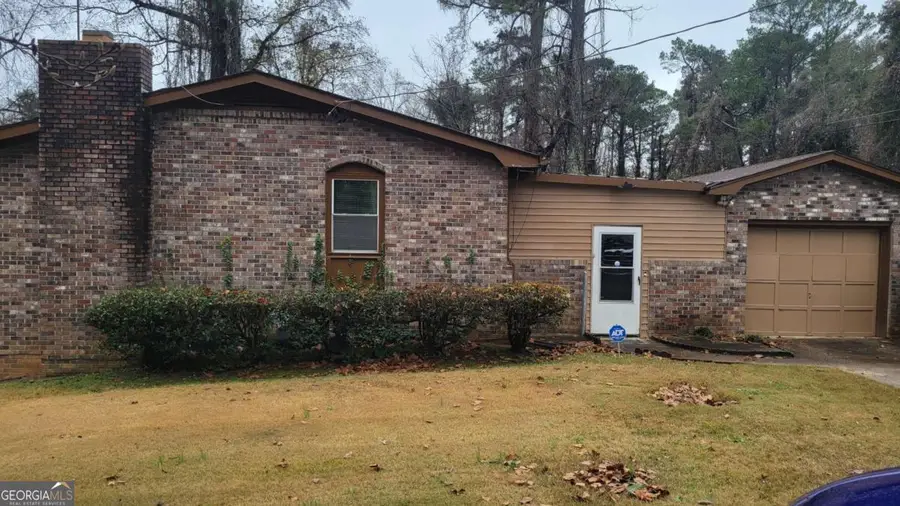 747 Dixon Road, Jonesboro, GA 30238 - Image #2