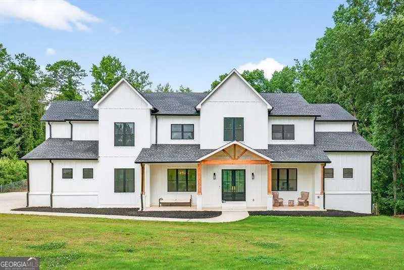 3180 Lee Drive, Buford, GA 30518 - Image #2