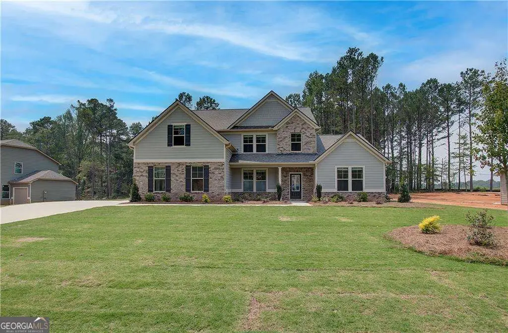 125 Cooper Cove W, Fayetteville, GA 30215 - Image #1