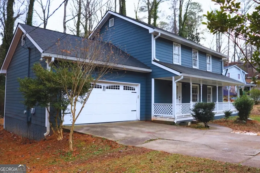 932 Granite Springs Lane, Stone Mountain, GA 30083 - Image #2