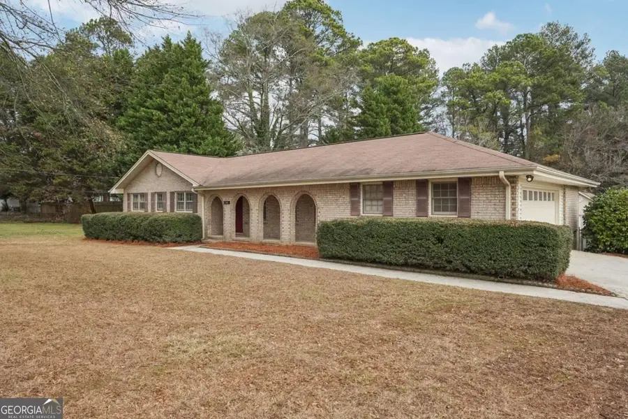 2576 Ashworth Lake Road, Snellville, GA 30078 - Image #3