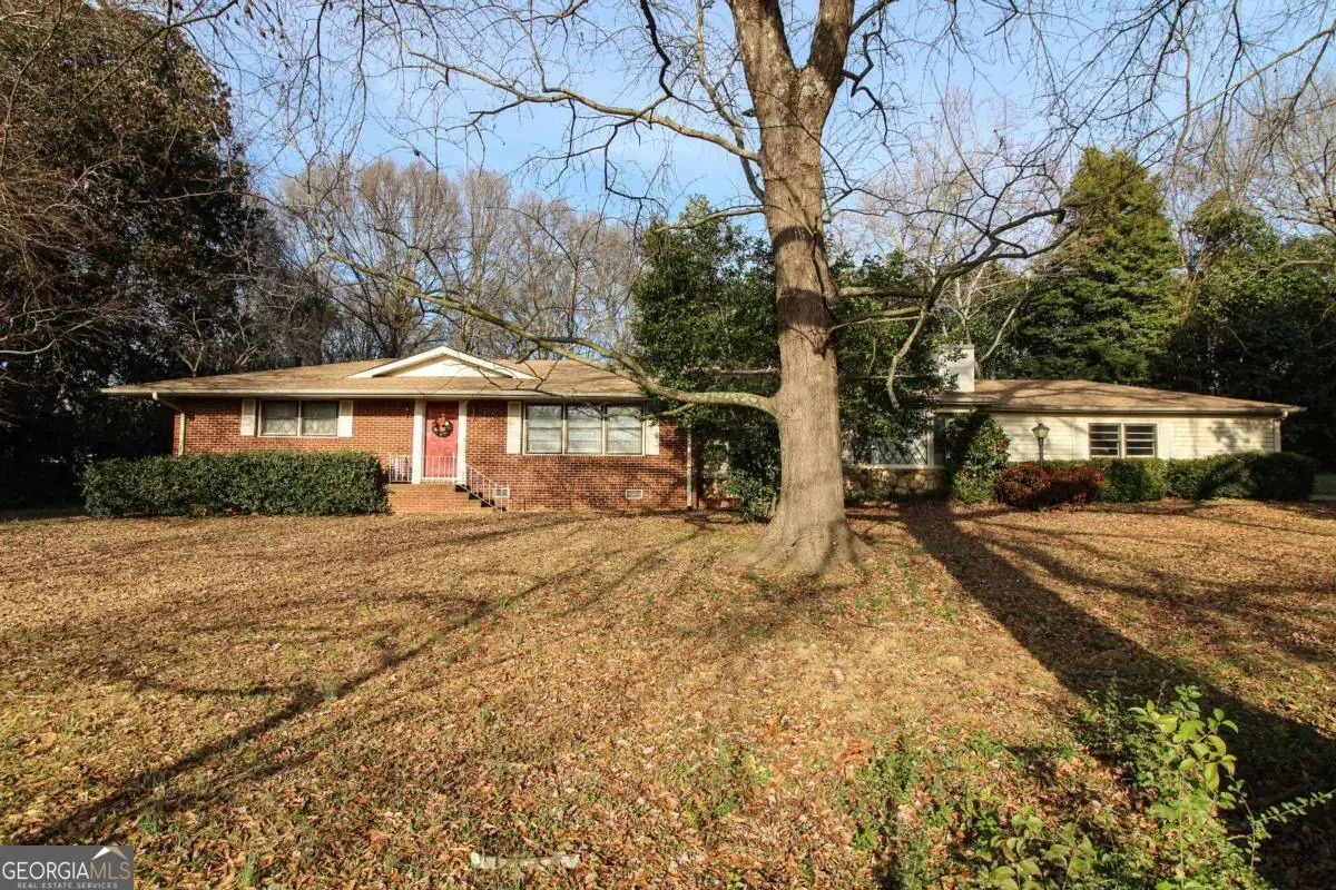 921 Highway 72 E, Comer, GA 30629 - Image #1