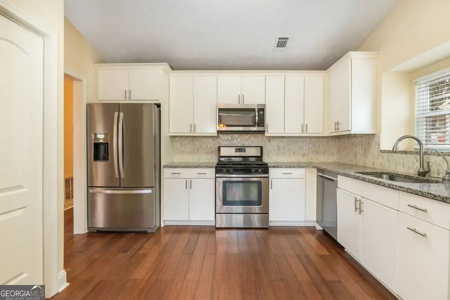 4207 Harris Ridge Court, Roswell, GA 30076 - Image #3