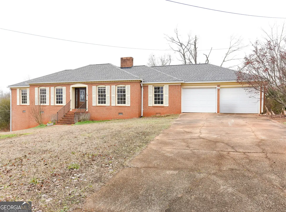 19 Festiva Drive, Newnan, GA 30263 - Image #1