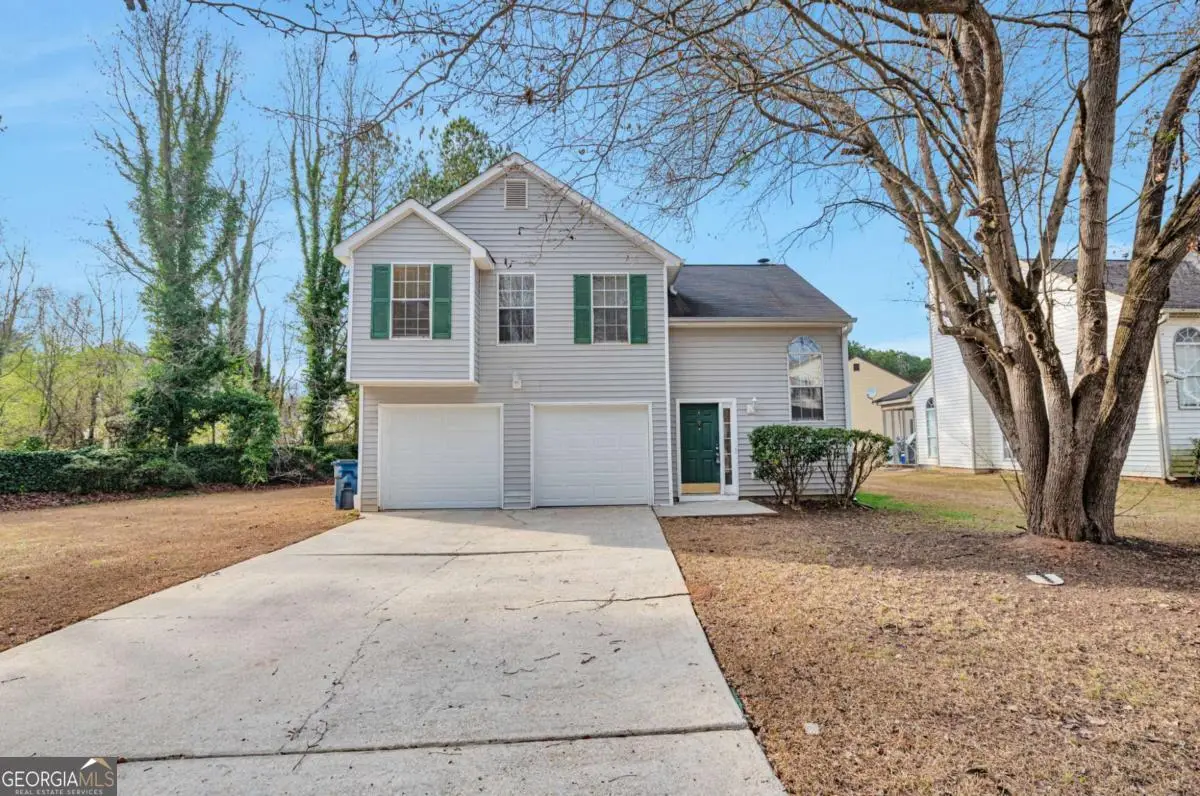 8239 Valley Bluff, Riverdale, GA 30274 - Image #1