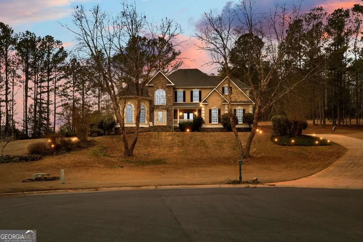 113 Glenn Eagle Pointe, Lagrange, GA 30241 - Image #1