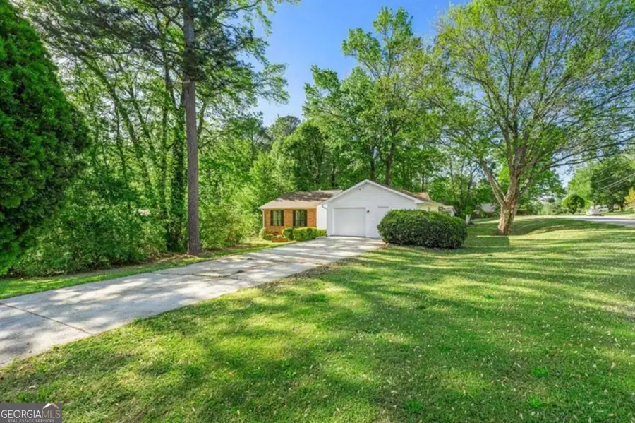 2254 Lisbon Lane, Jonesboro, GA 30236 - Image #2