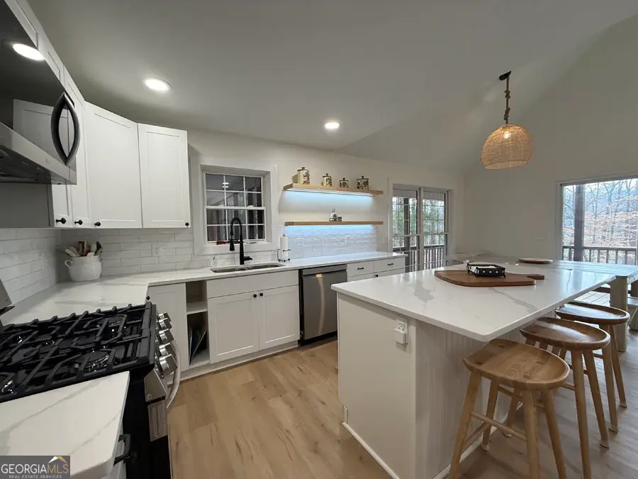 574 Knottywood Drive, Lavonia, GA 30553 - Image #3