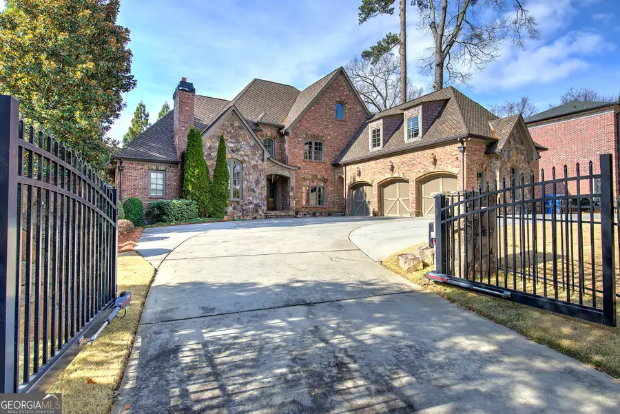 4076 Peachtree Dunwoody Road Ne, Atlanta, GA 30342 - Image #2