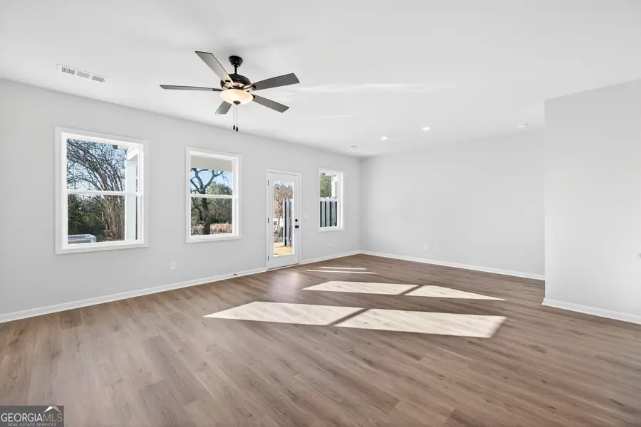 594 Madison Street #100, Commerce, GA 30529 - Image #3