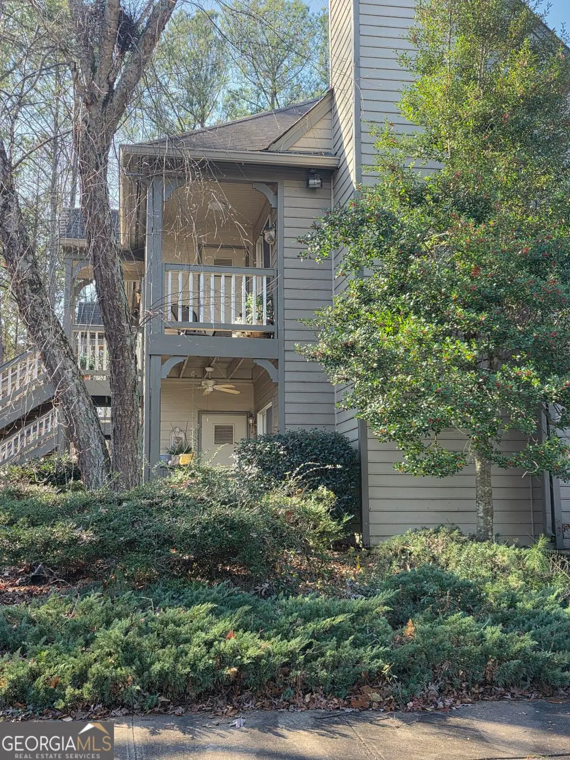 105 Mill Pond Court Se, Smyrna, GA 30082 - Image #1