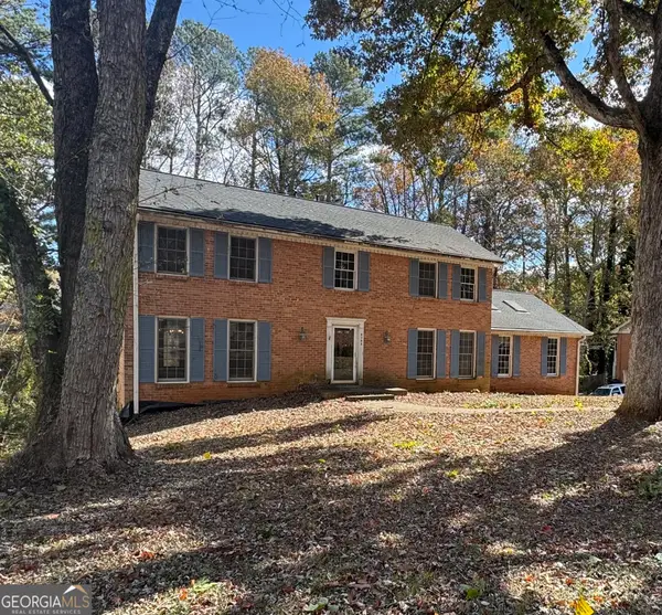 2302 Smokehouse Path, Lawrenceville, GA 30044