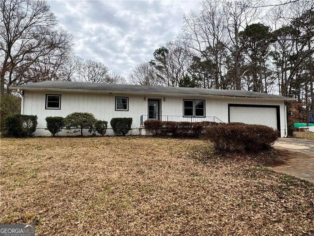 6174 Lower Dixie Lake Road, Union City, GA 30291 - Image #1