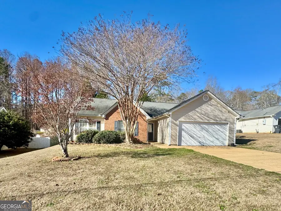 39 Canterbury Drive, Grantville, GA 30220 - Image #3