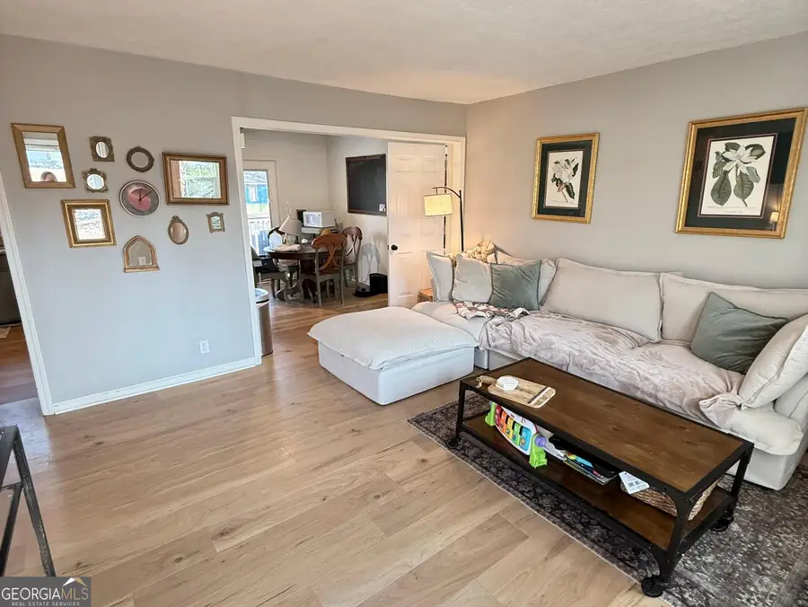 414 Hemlock Drive, Lawrenceville, GA 30046 - Image #2