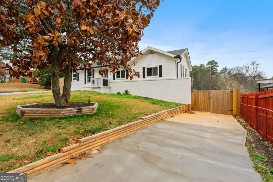 766 Longleaf Drive, Forest Park, GA 30297 - Image #3