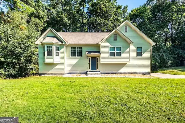 3907 Robin Court, Acworth, GA 30101