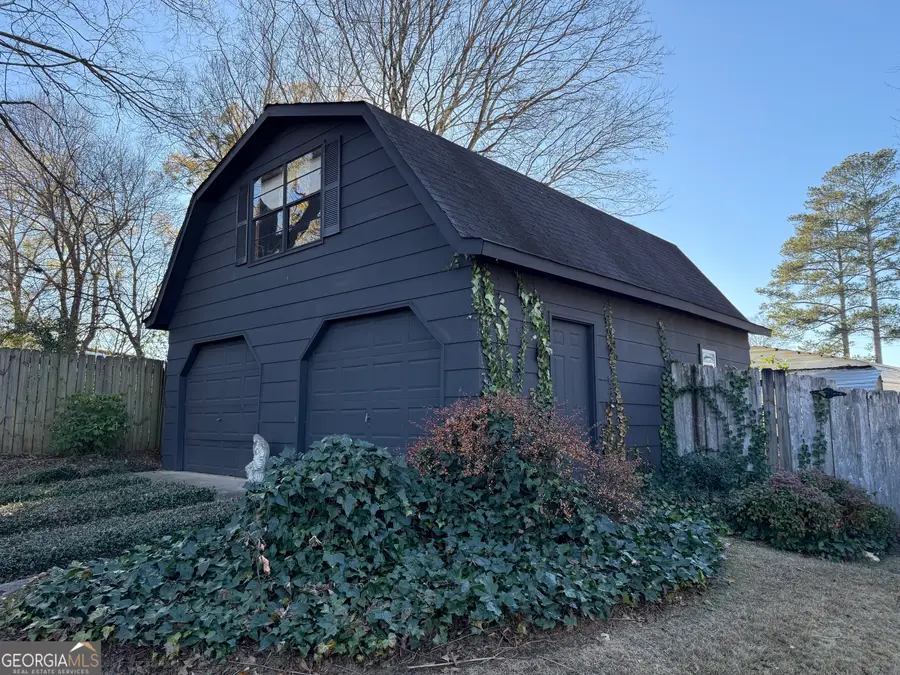 2703 19th Place, Valley, AL 36854 - Image #3