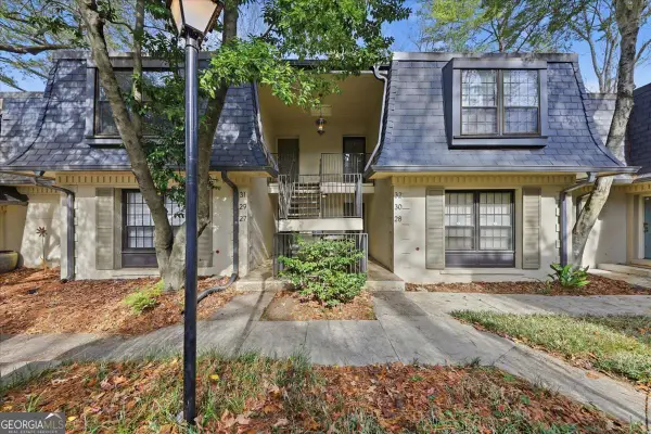 31 Cantey Place Nw, Atlanta, GA 30327