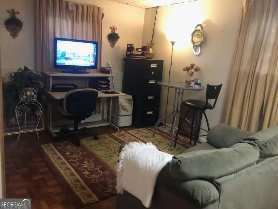 3960 Emerald North Drive, Decatur, GA 30035 - Image #2