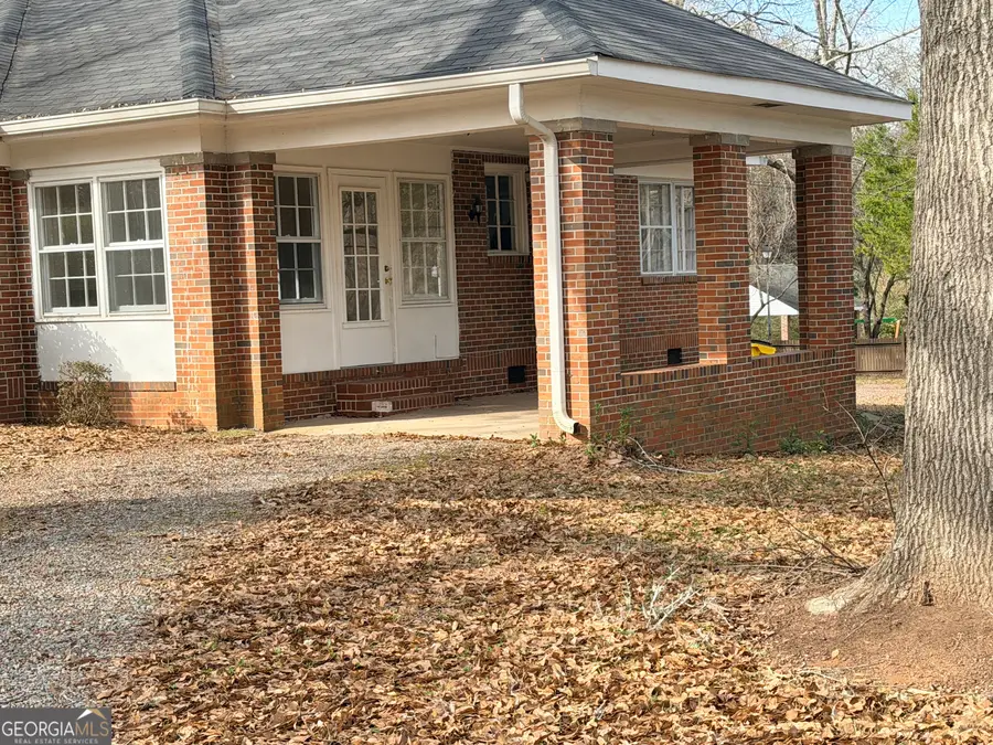 419 W Johnston Street, Forsyth, GA 31029 - Image #3