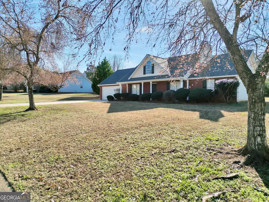 133 Meadow View Drive, Jackson, GA 30233 - Image #2