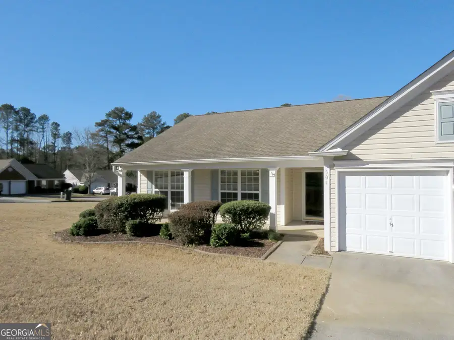301 Park Forest Court Nw, Kennesaw, GA 30144 - Image #3