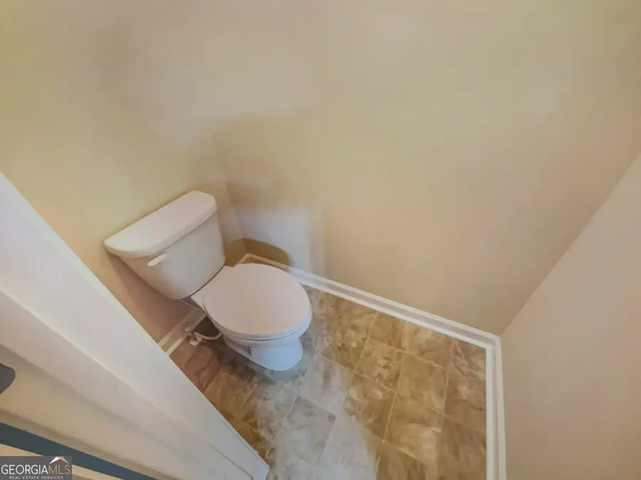 690 Collingsworth Lane, Lawrenceville, GA 30043 - Image #2