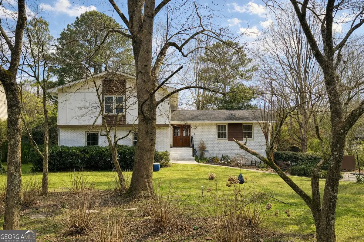 2001 Village North Road, Dunwoody, GA 30338 - Image #1