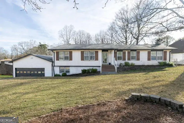 1527 Dupree Road, Woodstock, GA 30189