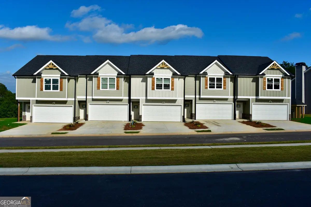 6346 Pine Ridge Point, Lula, GA 30554 - Image #1