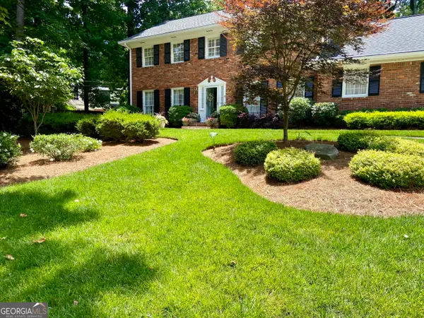 1679 Kellogg Springs Drive, Atlanta, GA 30338