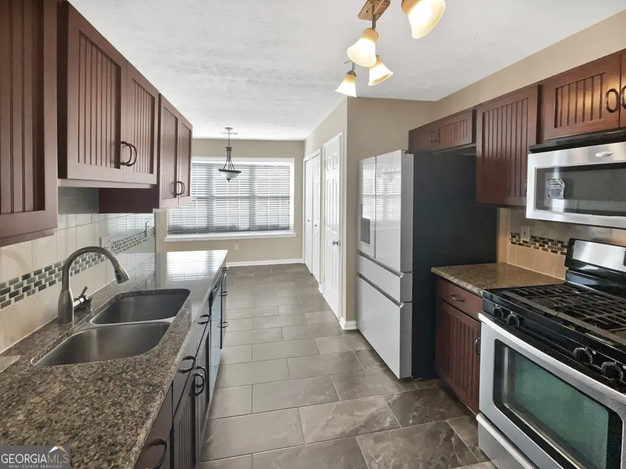 2905 Steadman Valley Sw, Marietta, GA 30064 - Image #2