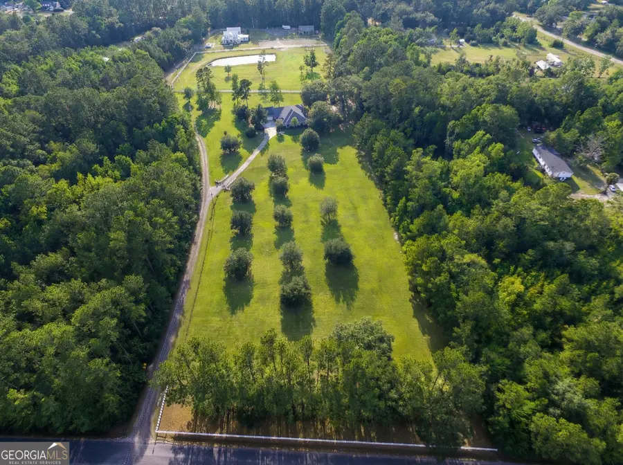 102 Steeple Lane, Richmond Hill, GA 31324 - Image #2