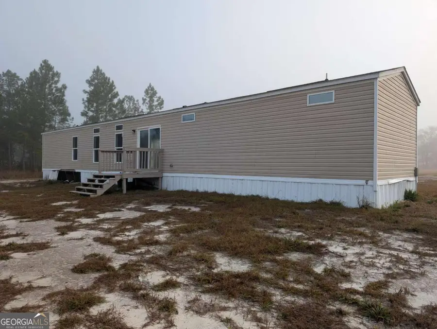 393 Crossing Drive, Nahunta, GA 31553 - Image #2