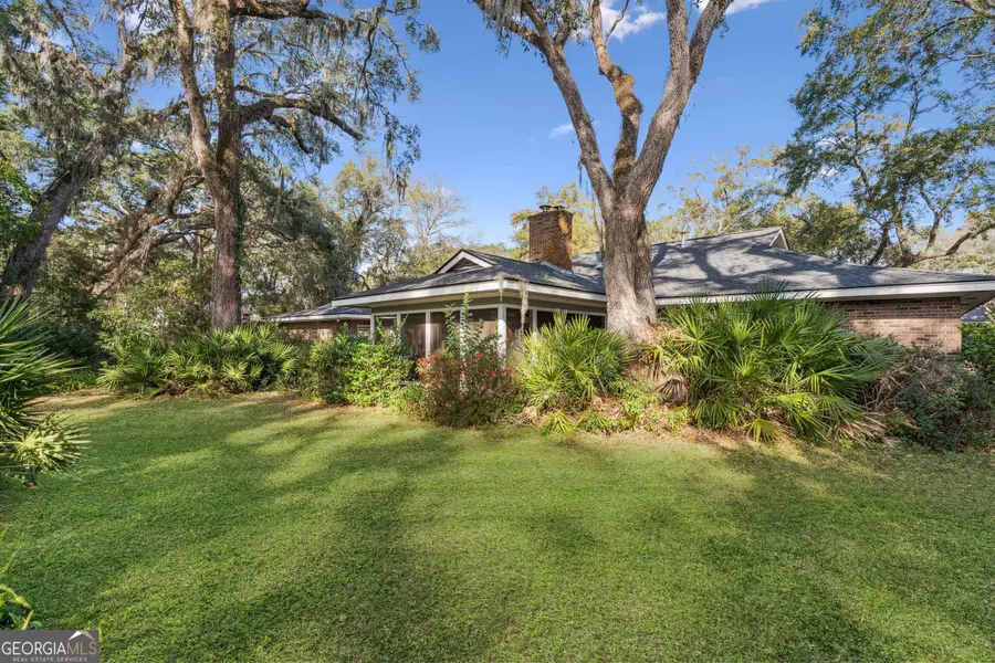 219 Five Pounds Road, Saint Simons, GA 31522 - Image #2