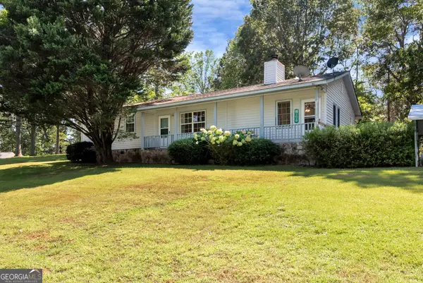 303 Jennys Cove Road, Cleveland, GA 30528