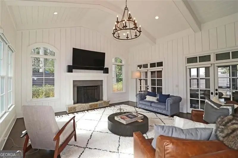 1600 Nottingham Way Ne, Atlanta, GA 30309 - Image #3