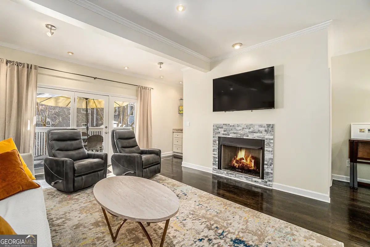 8 Alston Place Ne, Atlanta, GA 30324 - Image #1