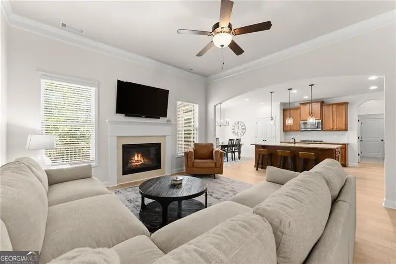 8055 Veranda Curve, Ball Ground, GA 30107 - Image #2