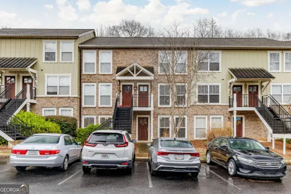 490 Barnett Shoals Road #207, Athens, GA 30605