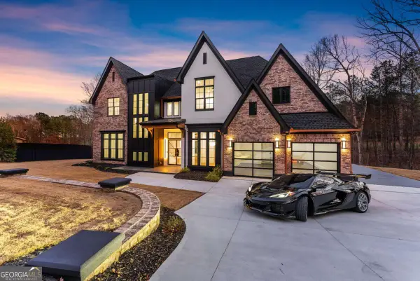 4459 Grady Smith Road, Loganville, GA 30052