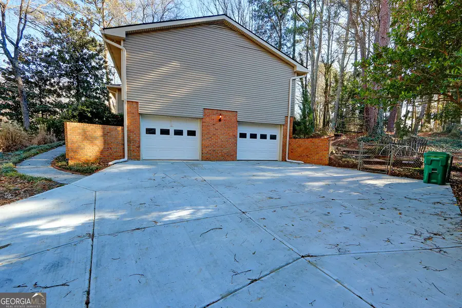 253 Newport Road Sw, Lilburn, GA 30047 - Image #2