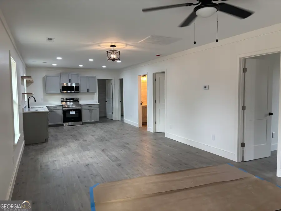 15 Alexander St, Rome, GA 30165 - Image #2