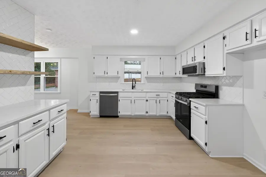 7771 Ciboney Drive, Jonesboro, GA 30236 - Image #3