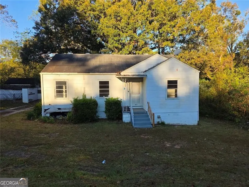 982 S Ponce De Leon Circle, Macon, GA 31206 - #1