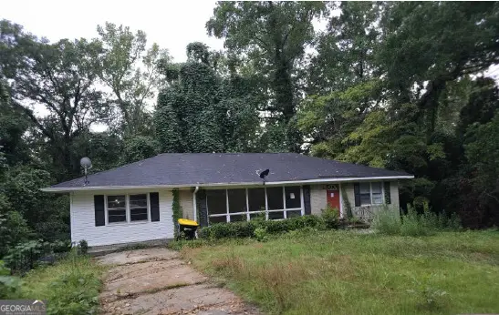 452 Sunset Circle, Forsyth, GA 31029