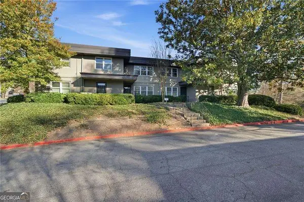 285 Lakemoore Drive Ne #B, Atlanta, GA 30342