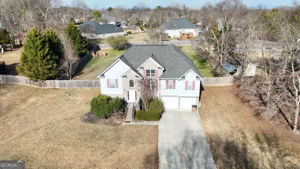 166 Woodford Way Se, Calhoun, GA 30701